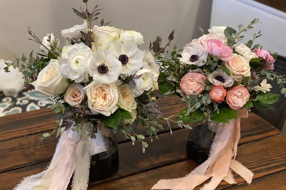 Bridal and bridesmaid bouquets