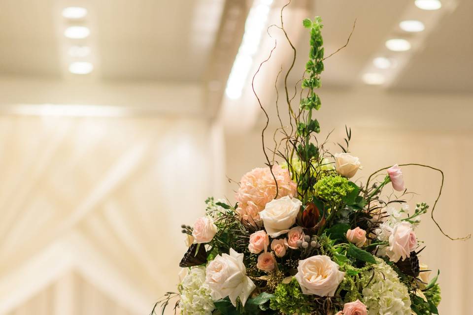 Floral aisle decor