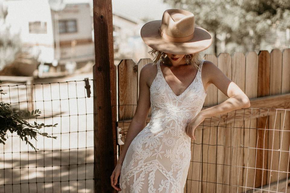 Stella Lace Wedding Dress