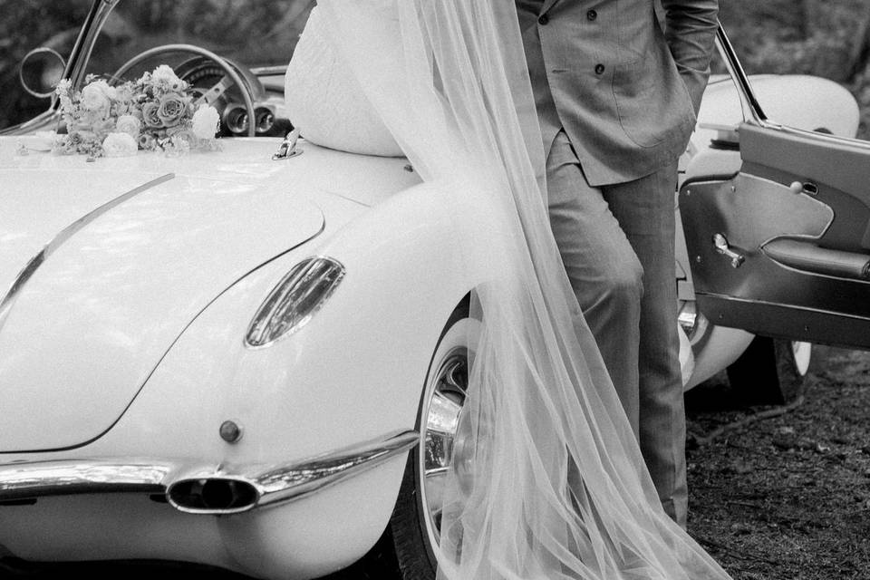 Vintage car wedding