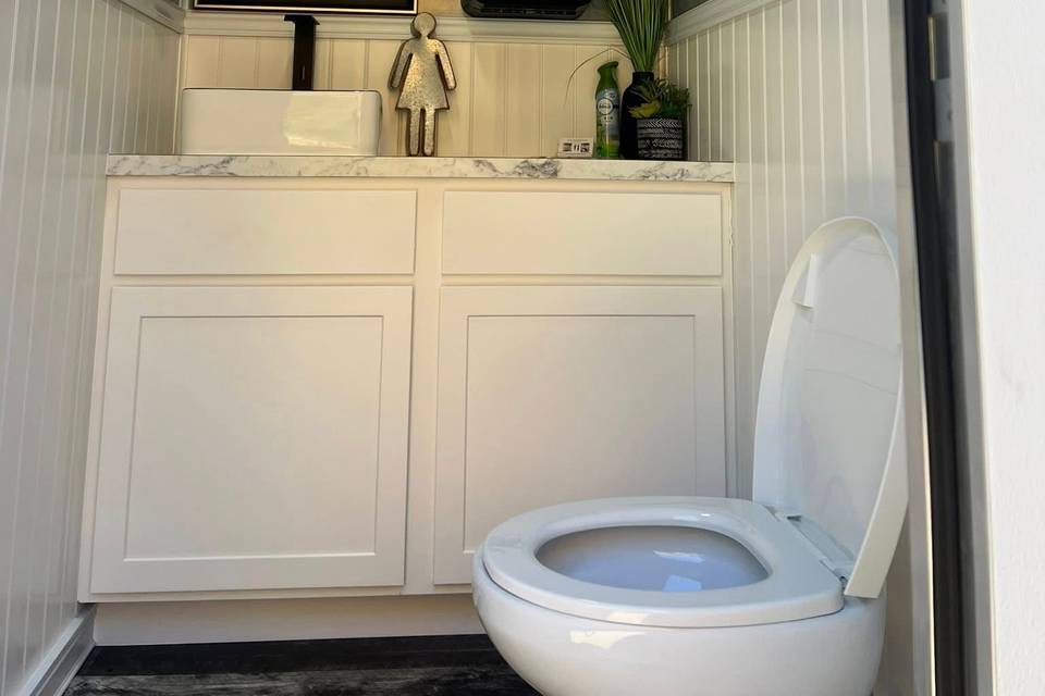 WNY Washrooms