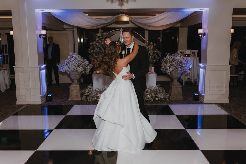 1st Dance