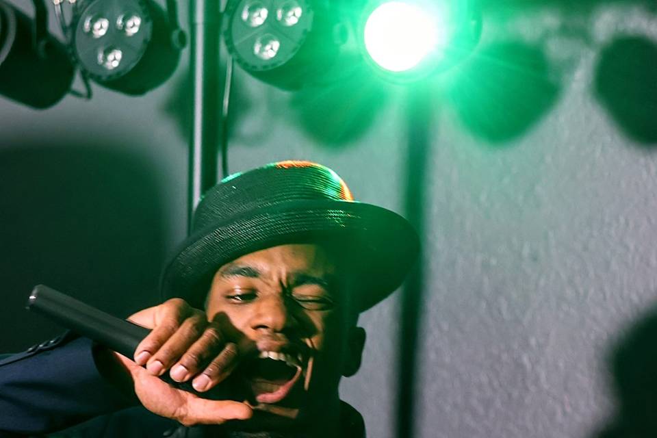 Engaging MC