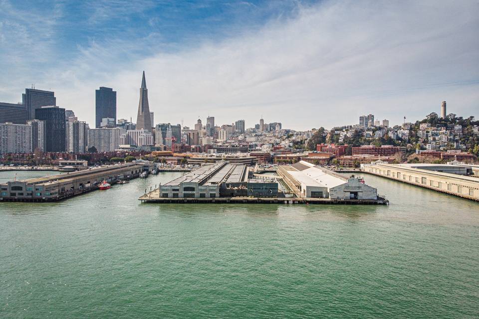 San Francisco city skyline