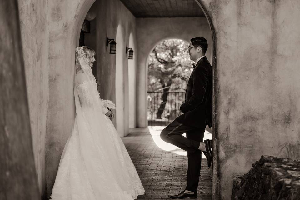 Blk and white chapel