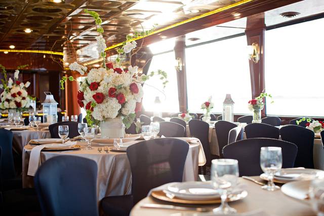 FantaSea Yacht Charters