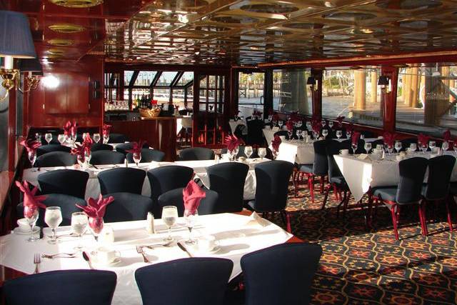 FantaSea Yacht Charters