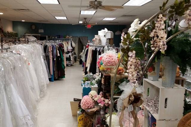Full Circle Wedding Shop