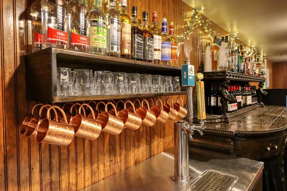 Back Bar