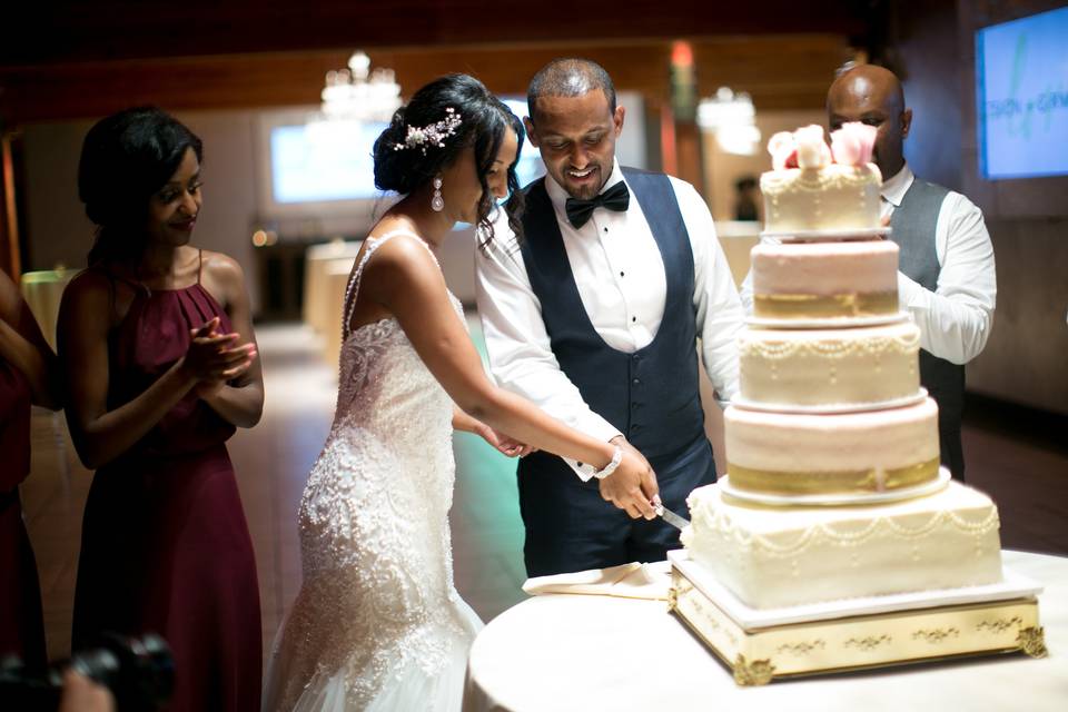 Cutting the cake