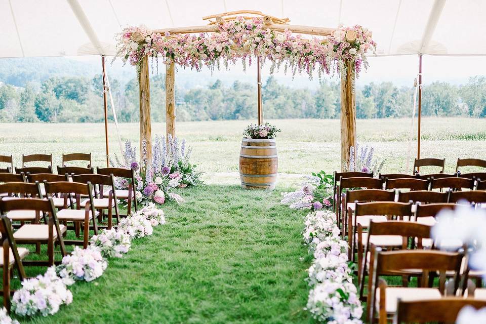 Luxury ceremony arch