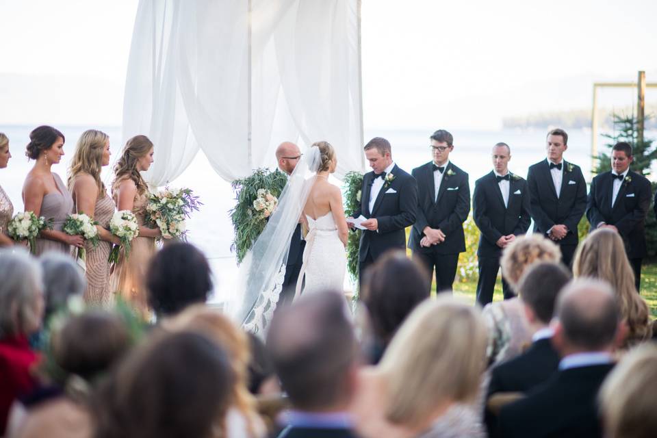 Couple photo by the illuminated LOVE decor