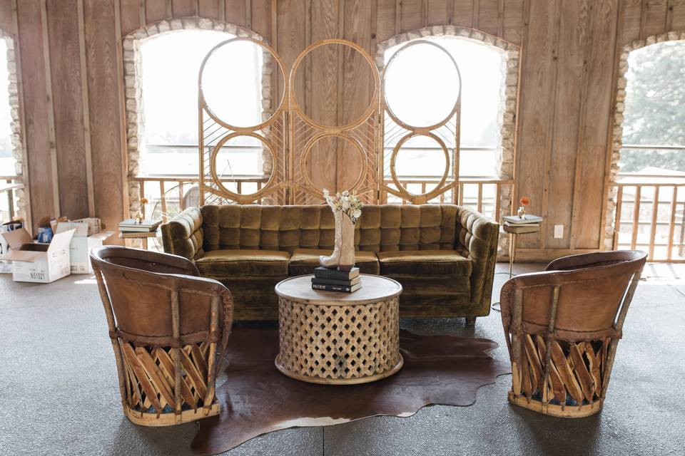 Vintage lounge