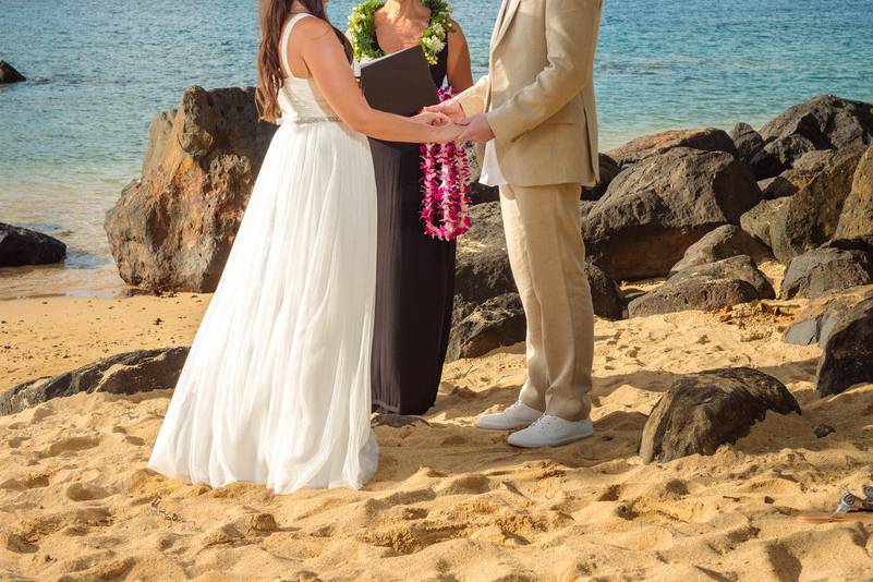 Julie D. Wirtz, Kauai Officiant/Celebrant