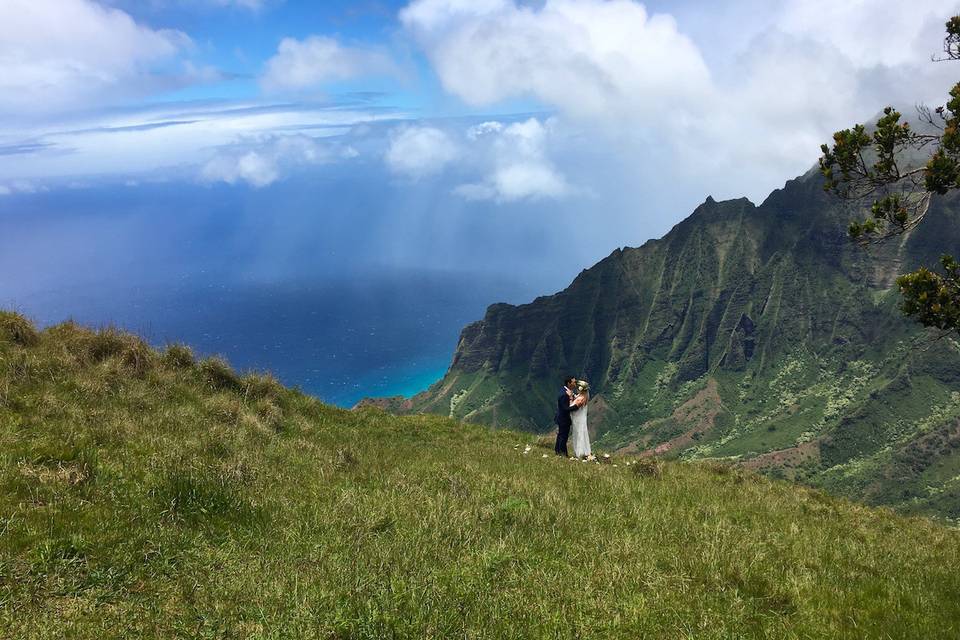 Julie D. Wirtz, Kauai Officiant/Celebrant