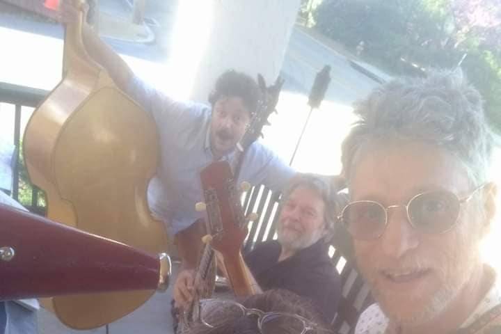 The Queen City Porch Swingers