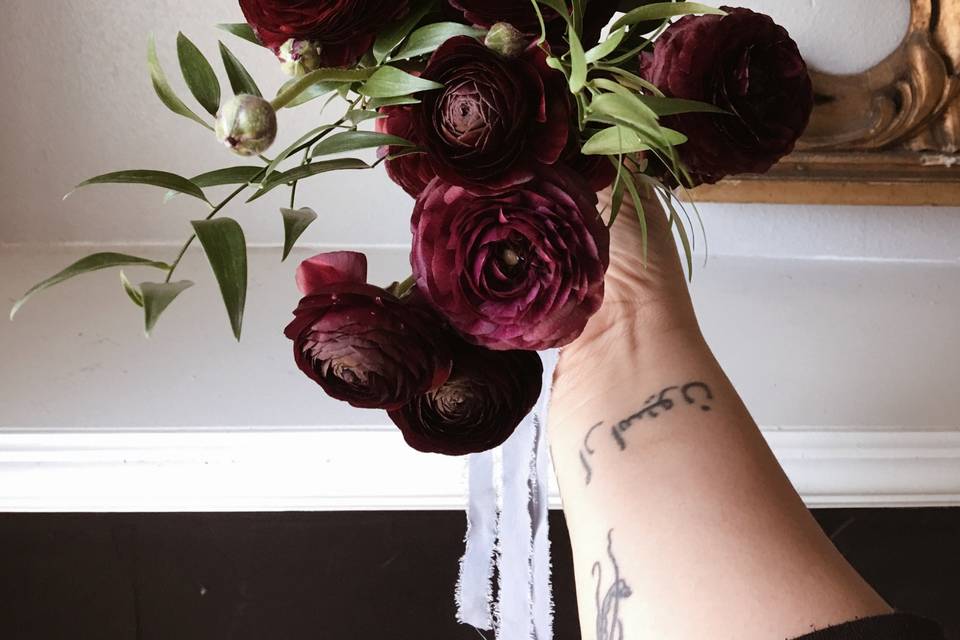 Burgundy Minimal Floral Bouque