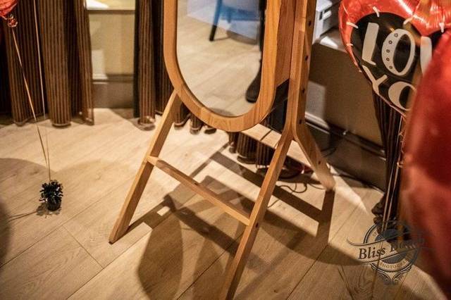 Retro Mirror Booth