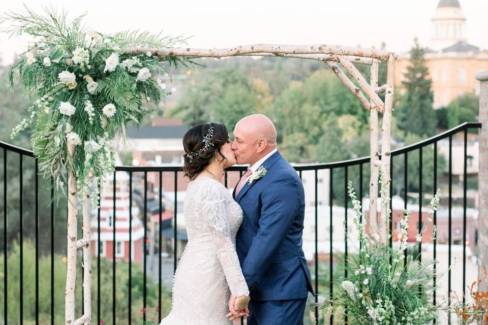 Wedding arch