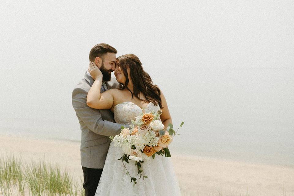 Champagne Honey Weddings and Special Events