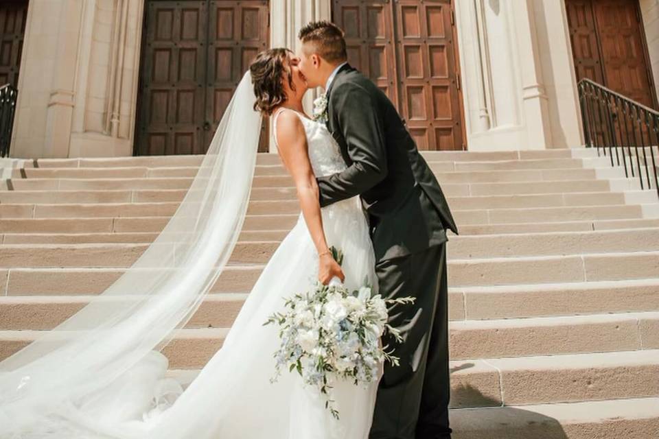 Champagne Honey Weddings and Special Events