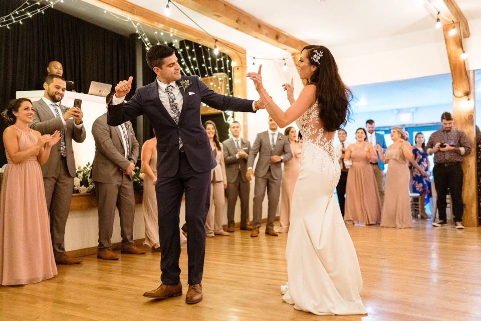 Arrow Park First Dance