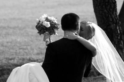 The Groom carries the Bride away ...