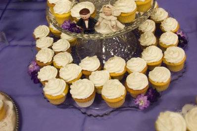 Meekins Wedding Cupcakes