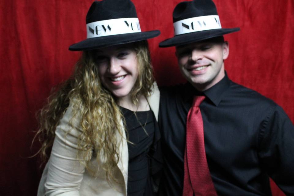 Happy Snapz Photo Booth and DJ Services