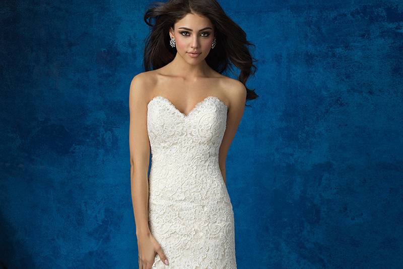 Style 9374 <br> A simple silhouette like this one allows for plenty of gorgeous accessories.