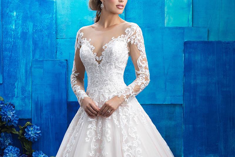 9410	<br>	Reminiscent of a vintage sheath silhouette, this gown is ideal for a destination wedding.