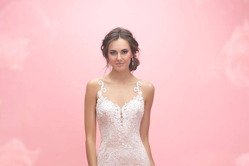 Allure Romance	3060	<br>	Invisible illusion netting supports unfurling lace appliques, lending a statuesque Grecian flair to this column lace sheath.