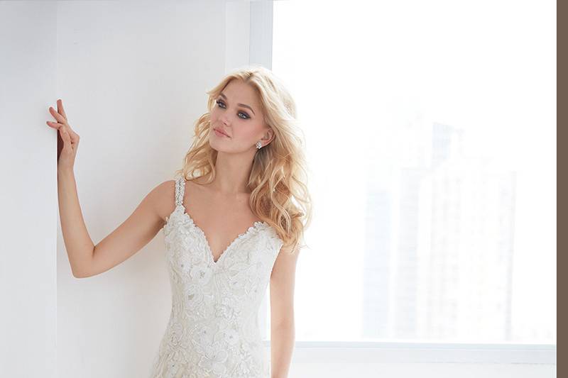 Madison James	MJ359	<br>	Dual beaded straps and sequined embroidery add just enough sparkle to this flared gown.