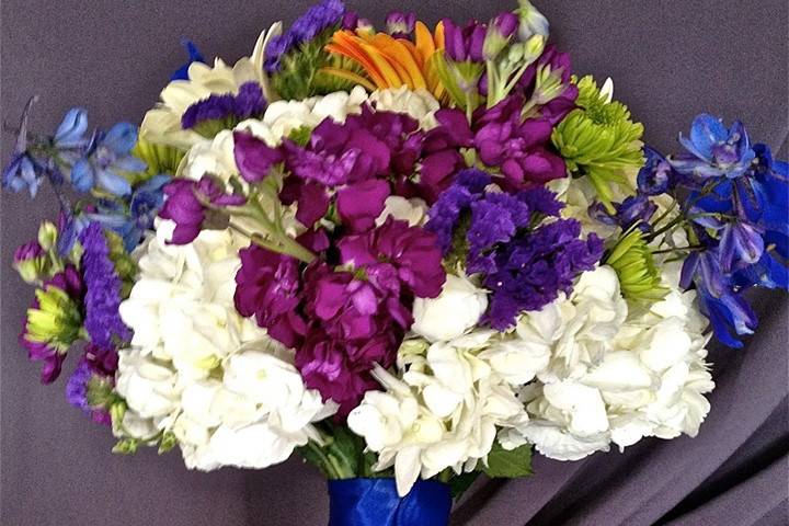 The violet bouquet