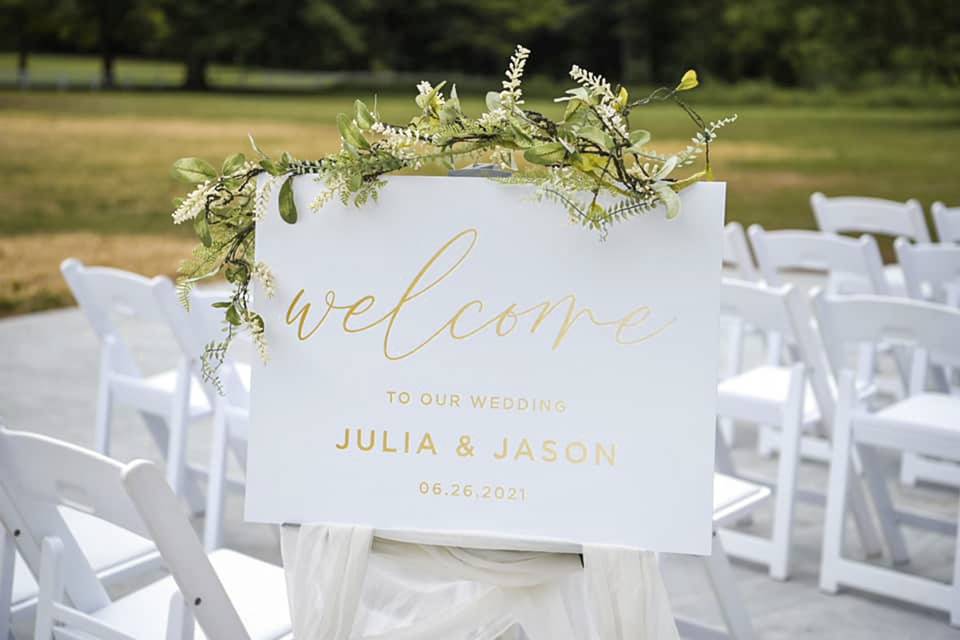 An outdoor ceremony option