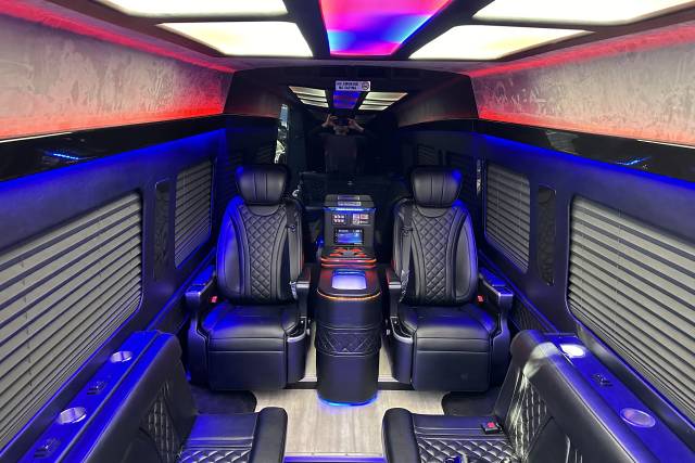 Skyline Limousine Tampa