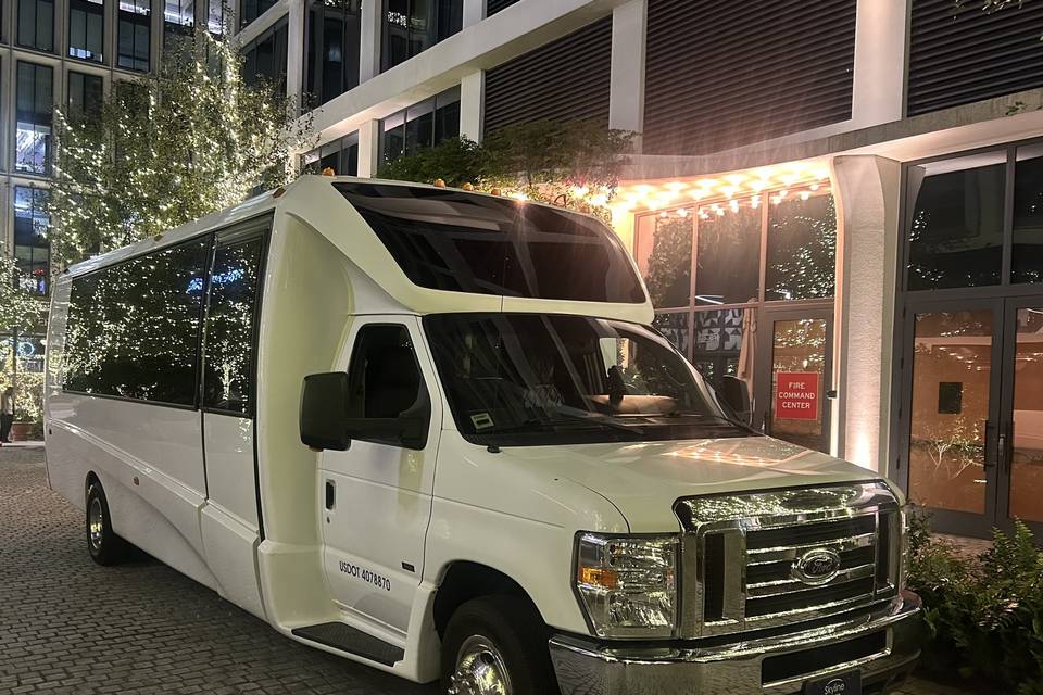 Skyline Limousine Tampa