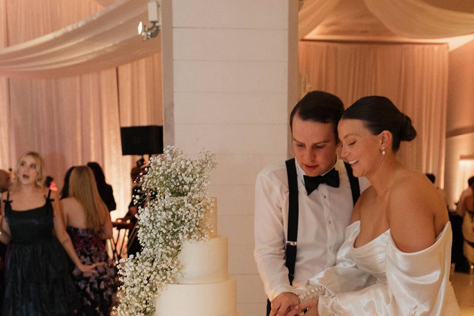 Cake cutting
