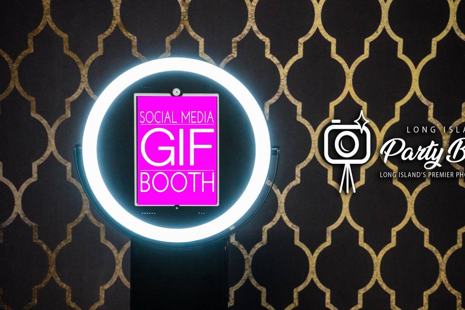 Our NEW Social Media Gif Booth