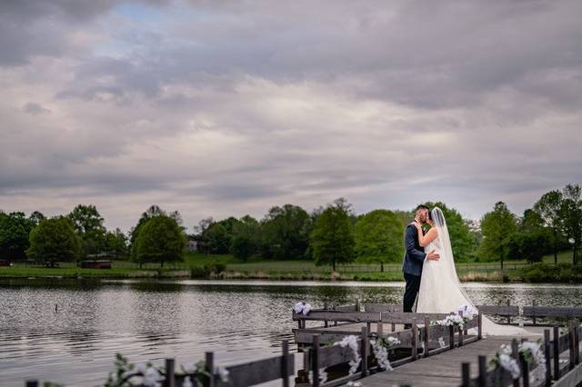 Kisses on the dock