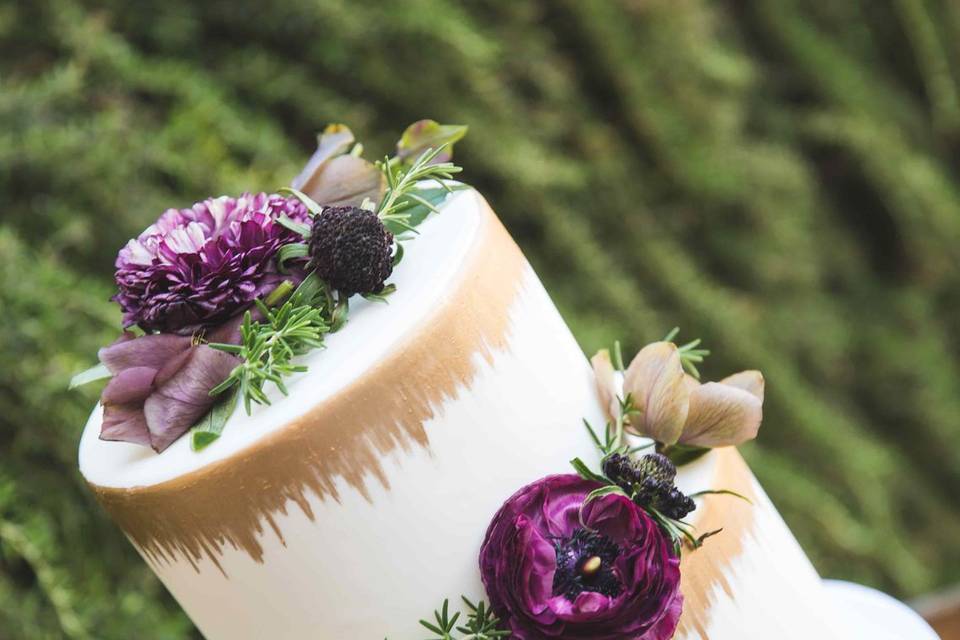 Elegant cake