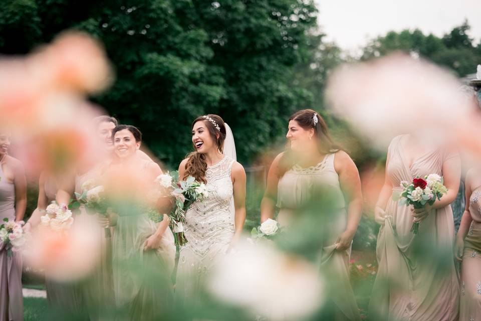 Bridal party portraits at Frederick wedding