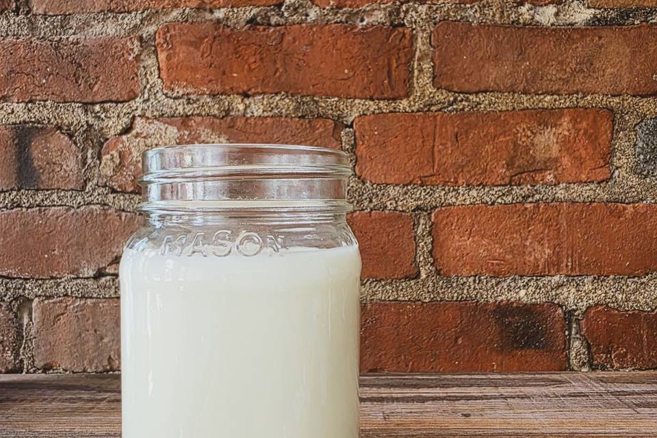 Farmhouse jar