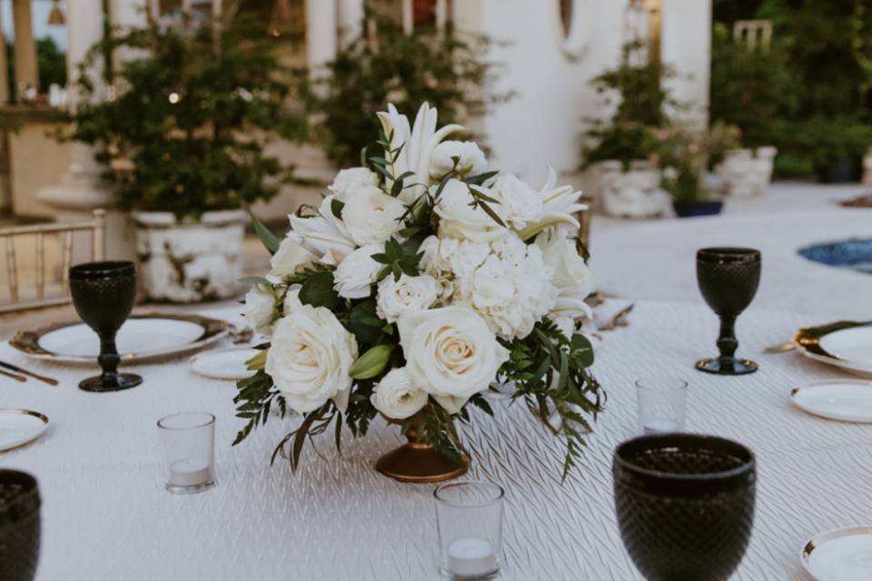 Centerpiece in a compote.