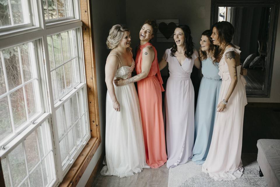 The bride with her bridesmaids