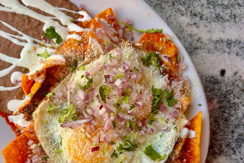 Tavo's Antojitos y Tequila