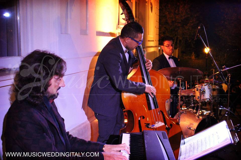 Wedding jazz band - TRIO PIANO, BASS AND DRUMS