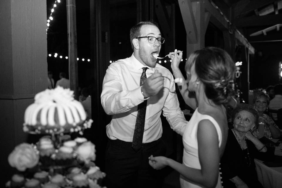 Cake Eating