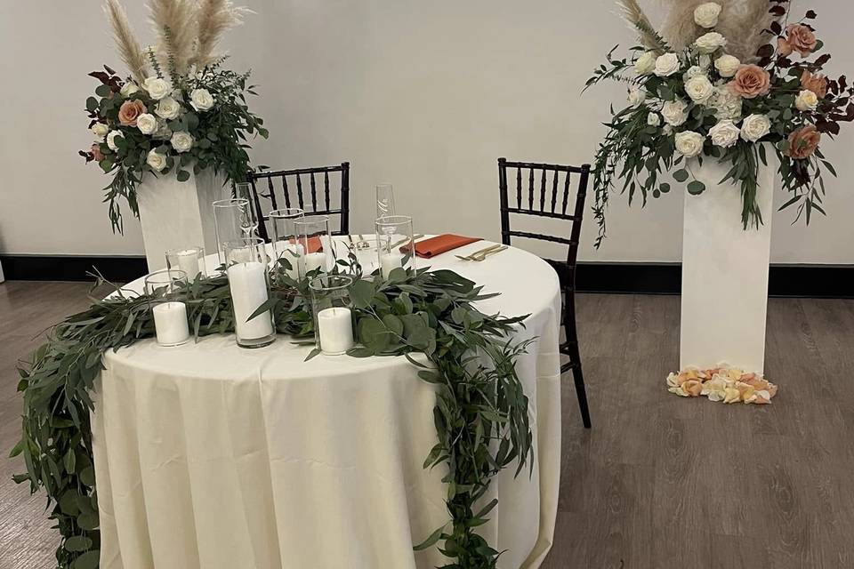 Sweetheart Table
