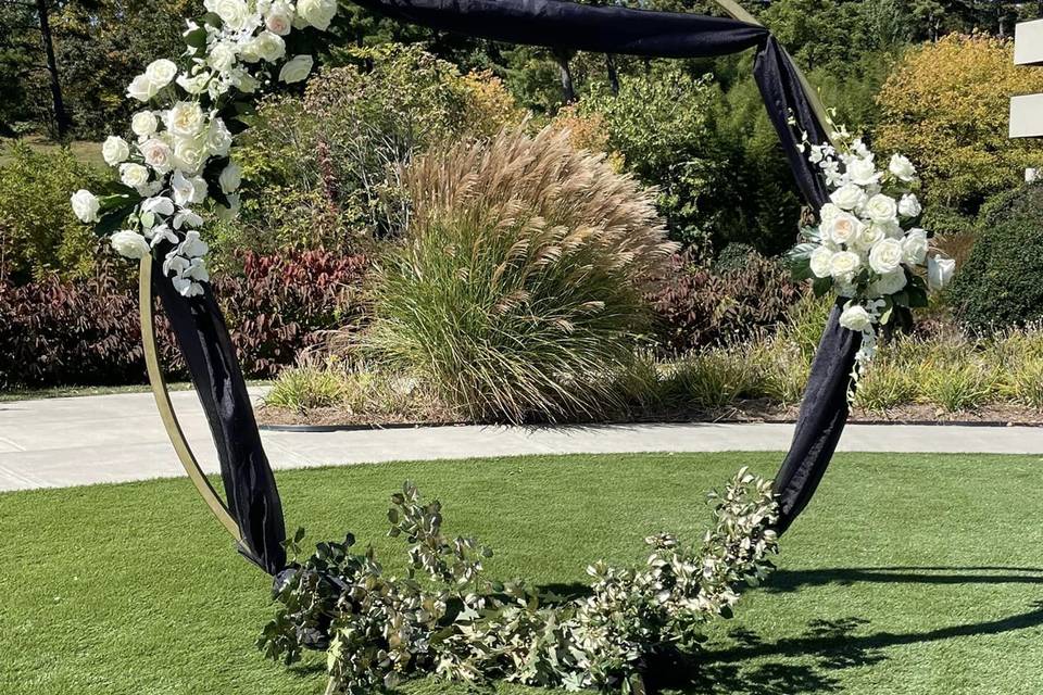 Arbor Decor